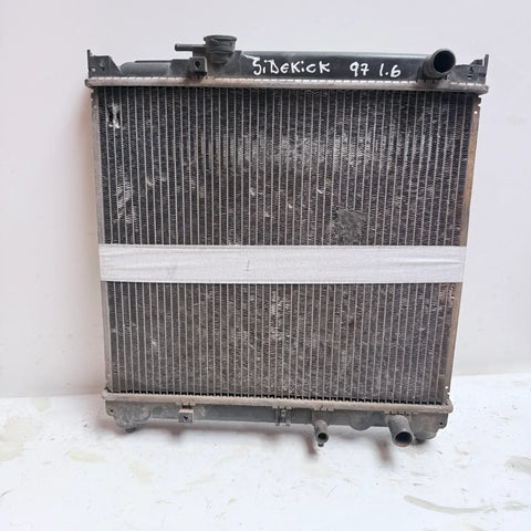 RADIADOR Suzuki SIDEKICK 1997 - 1.6 4x2 Bencina Mecánico