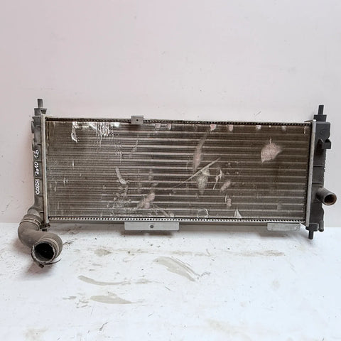 RADIADOR Chevrolet CORSA 2010 - 1.6 4x2 Bencina Mecánico