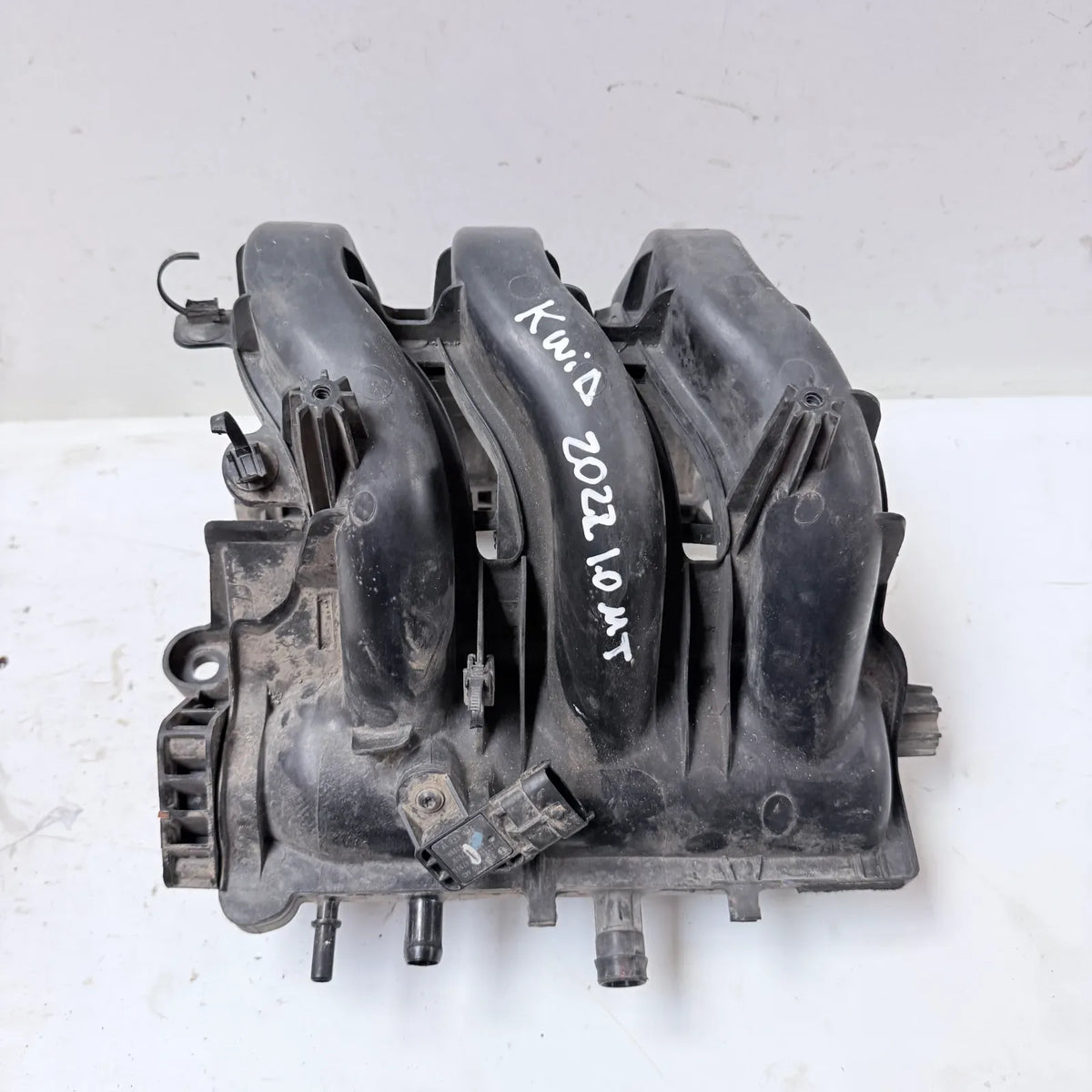 MULTIPLE DE ADMISION Renault KWID 2022 - 1.0 4x2 Bencina Mecánico