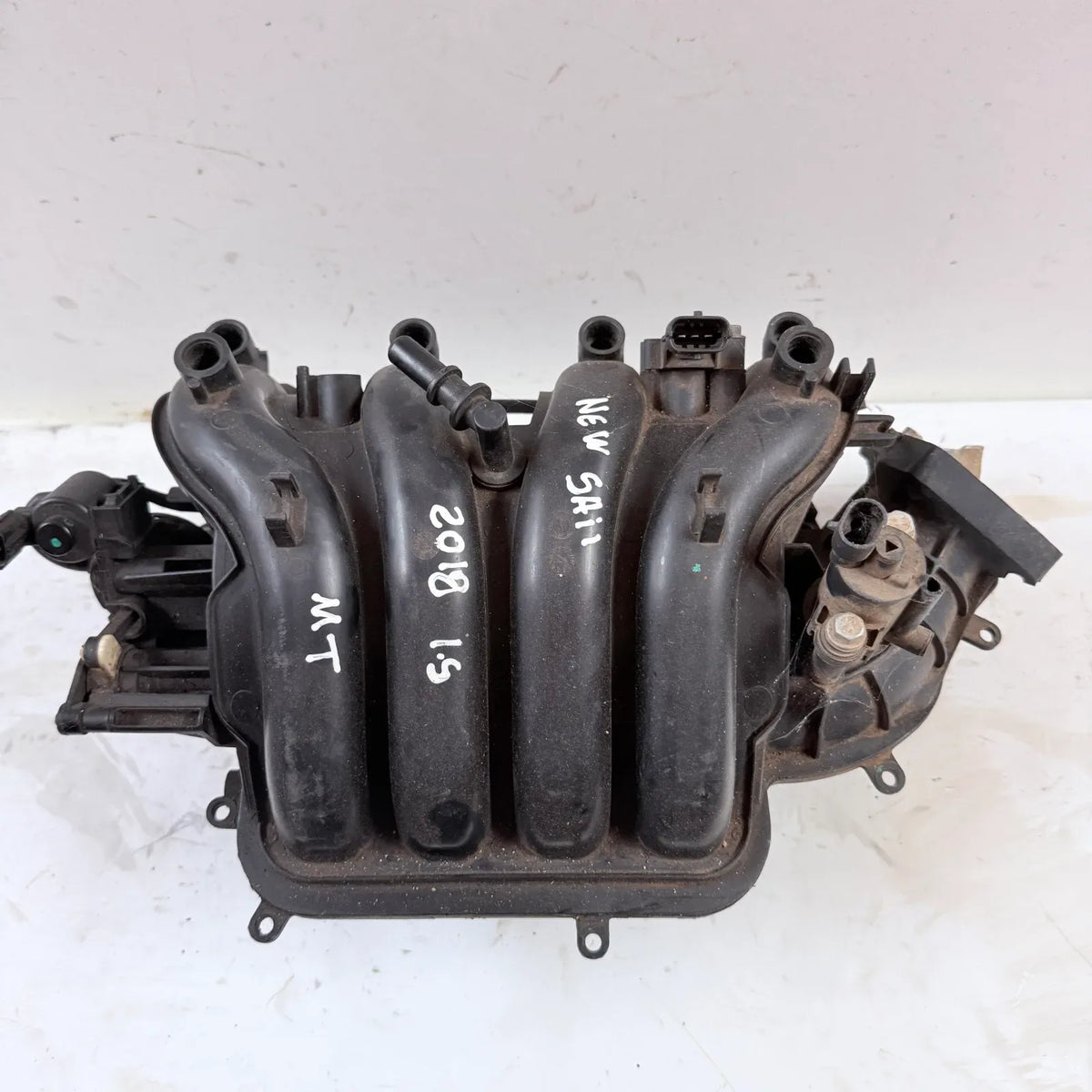 MULTIPLE DE ADMISION Chevrolet sail 2018 - 1.5 4x2 Bencina Mecánico