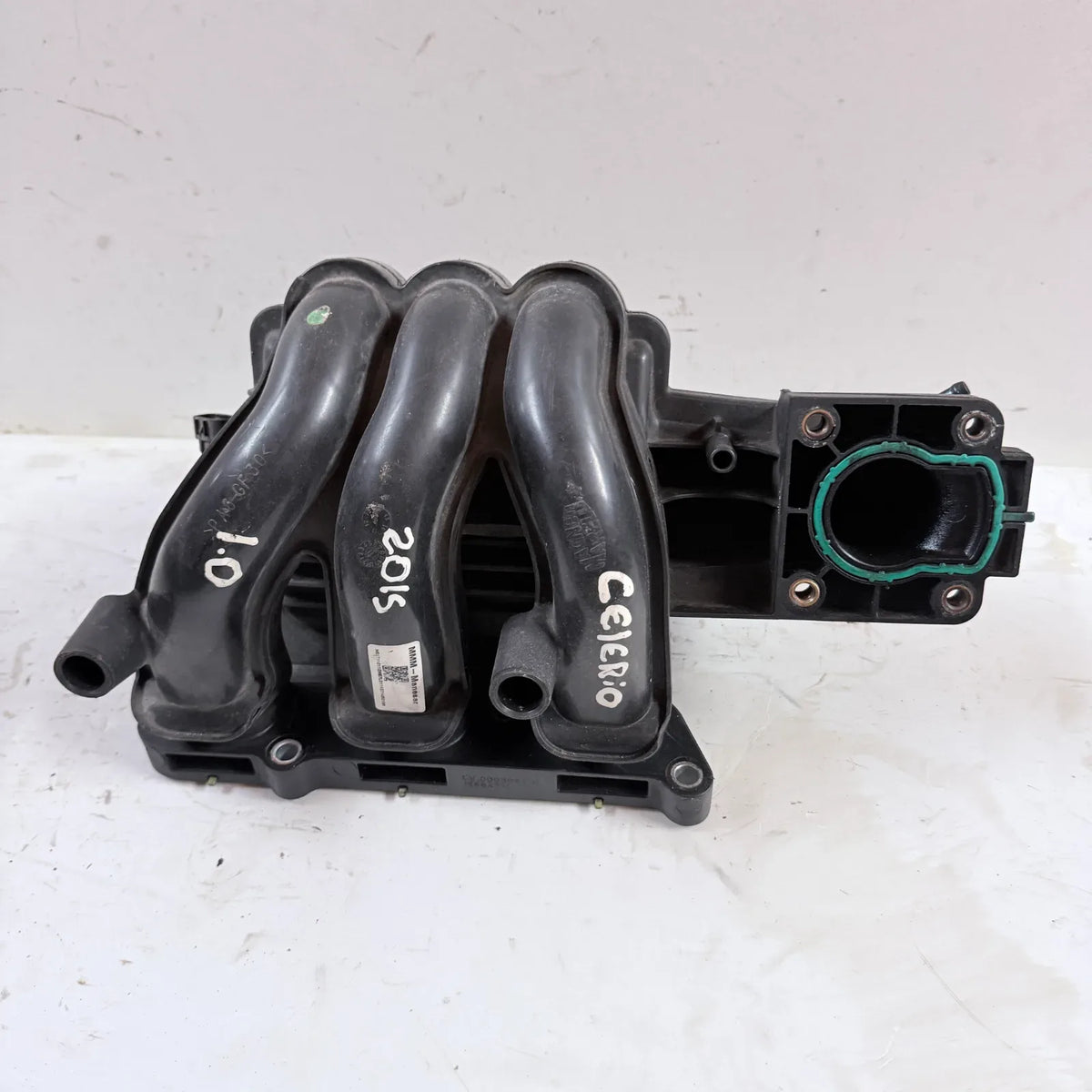 MULTIPLE DE ADMISION Suzuki CELERIO 2015 - 1.0 4x2 Bencina Mecánico