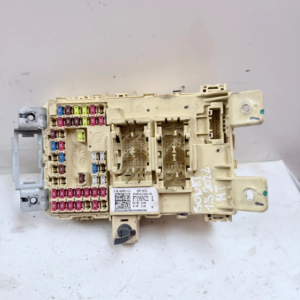 FUSILERA Kia SONET 2022 - 1.5 4x2 Bencina Mecánico