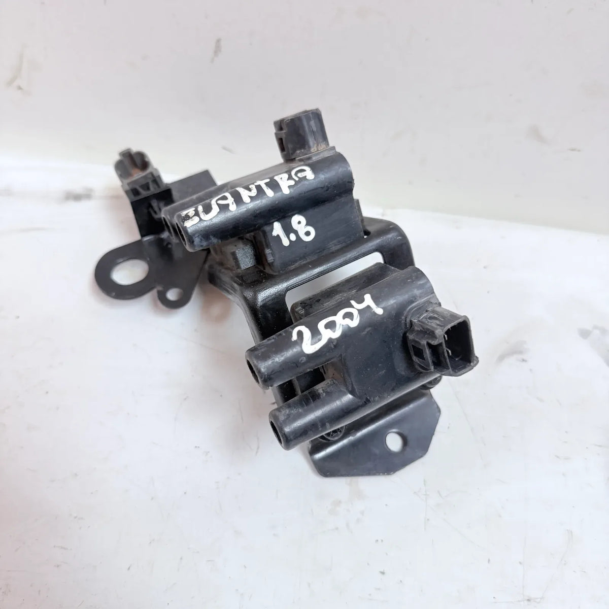 BOBINA Hyundai Elantra 2004 - 1.8 4x2 Bencina Mecánico