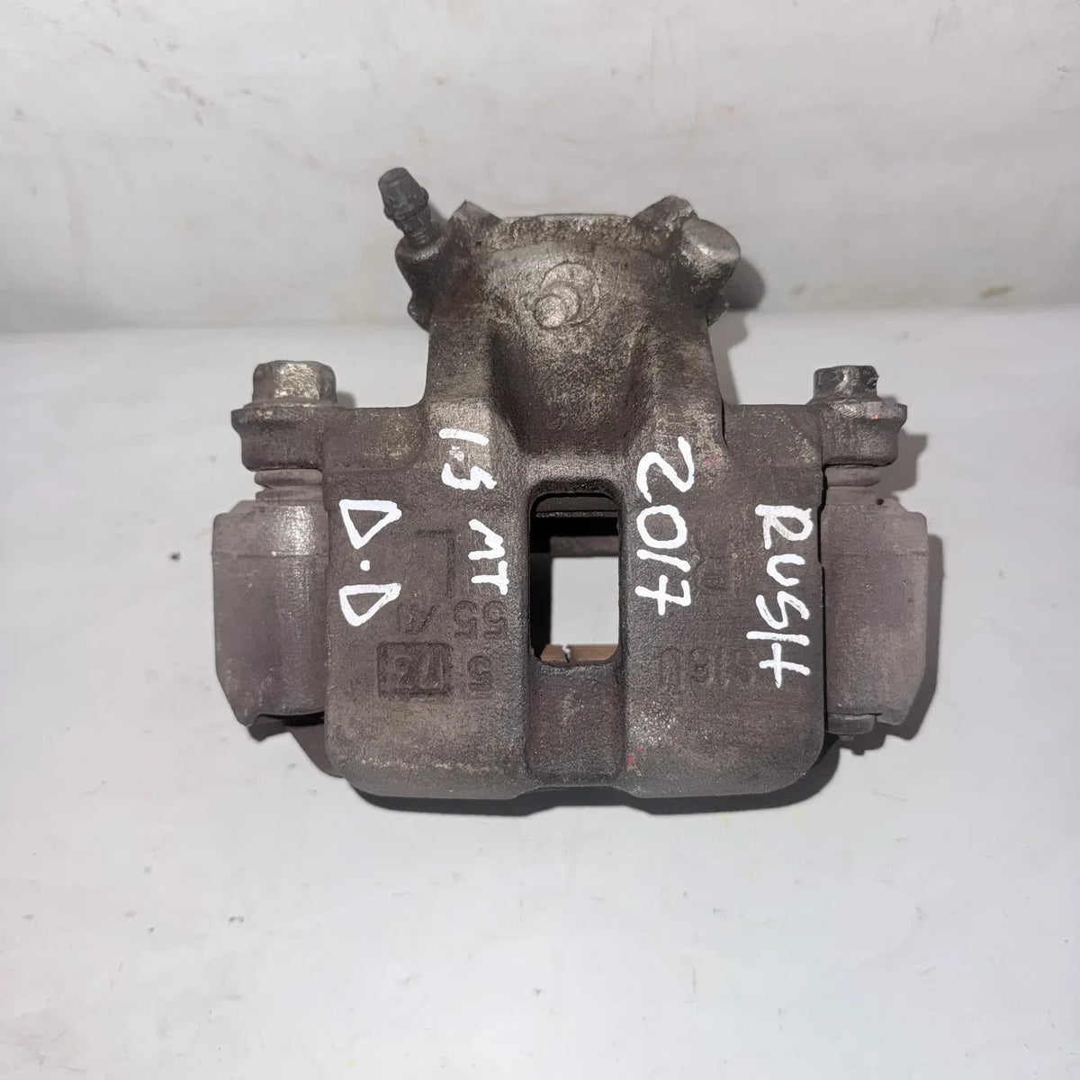 CALIPER DEL-DER Toyota RUSH 2017 - 1.5 4x2 Bencina Mecánico