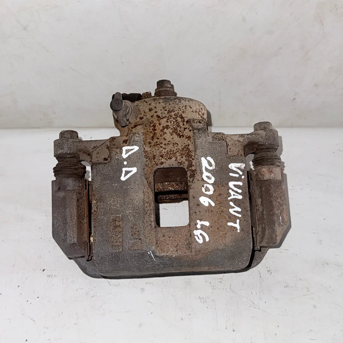 CALIPER DEL-DER Chevrolet Vivant  2006 - 1.6 4x2 Bencina Mecánico