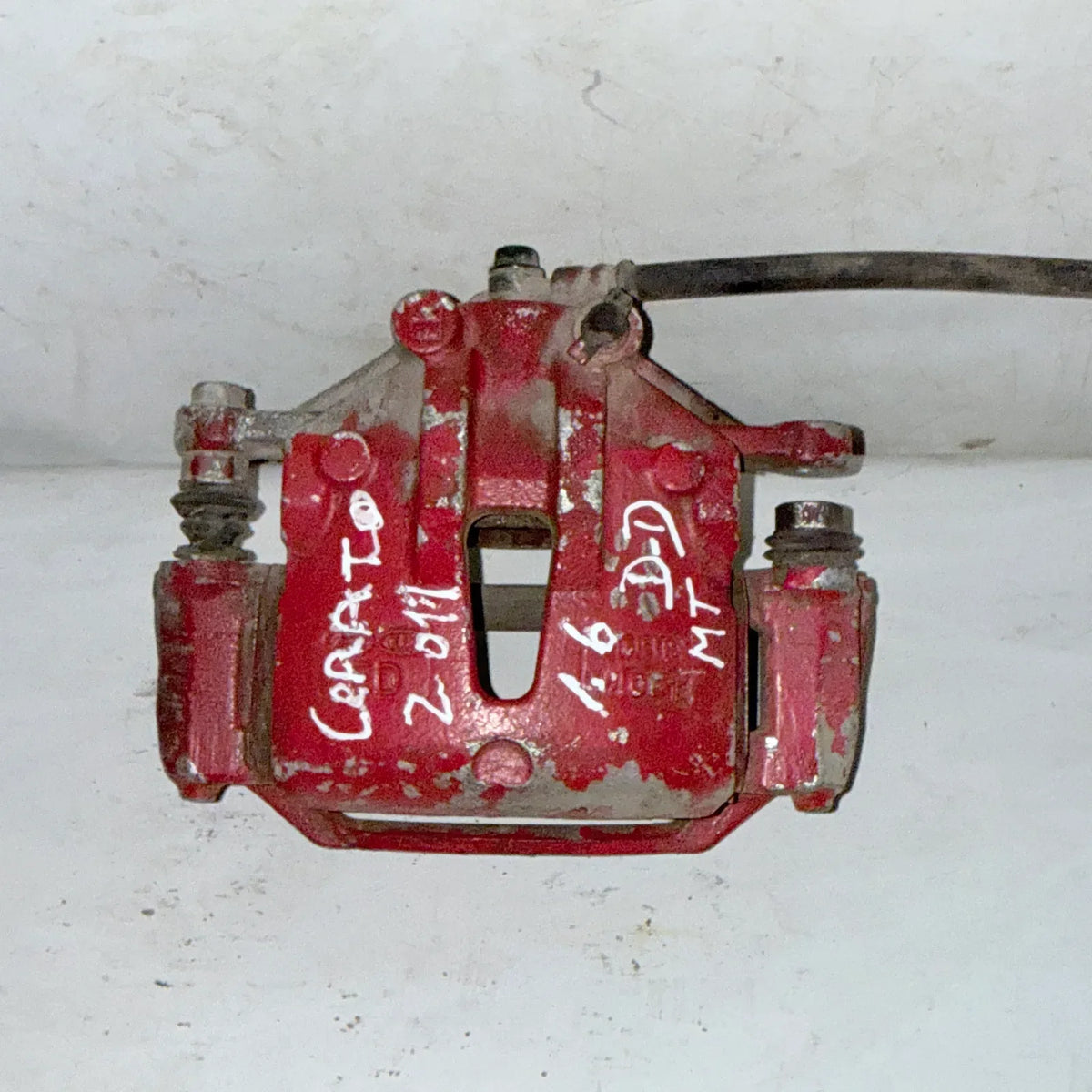 CALIPER DEL-DER Kia Cerato 2011 - 1.6 4x2 Bencina Mecánico