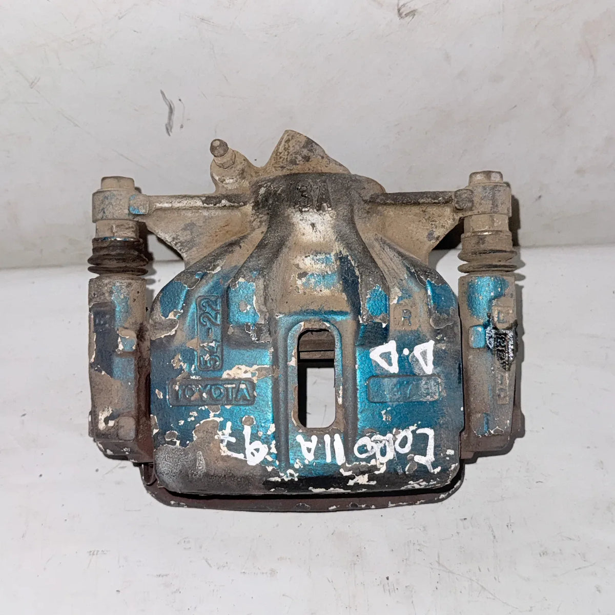 CALIPER DEL-DER Toyota Corolla 1997 - 1.6 4x2 Bencina Mecánico