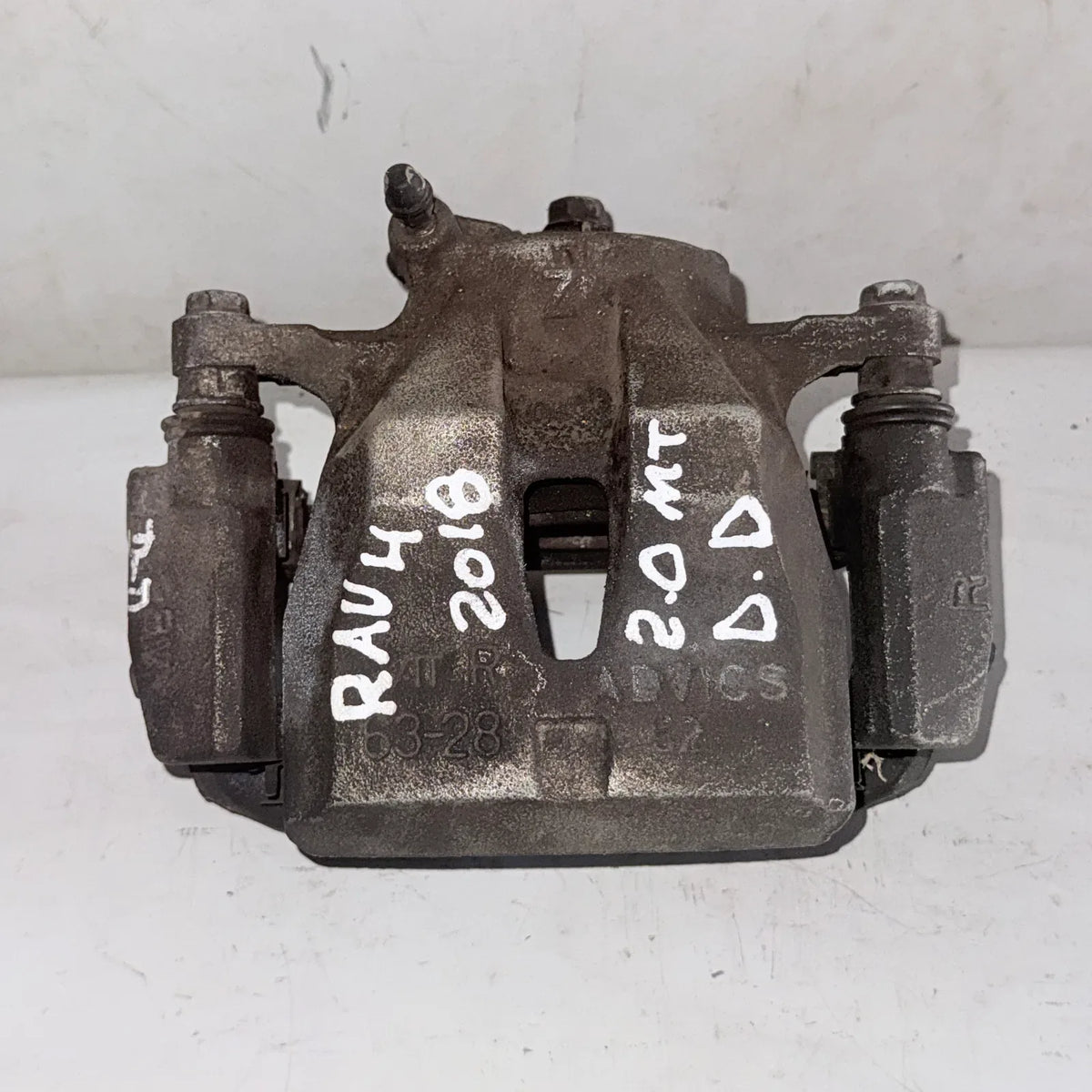 CALIPER DEL-DER Toyota Rav4 2018 - 2.0 4x2 Bencina Mecánico