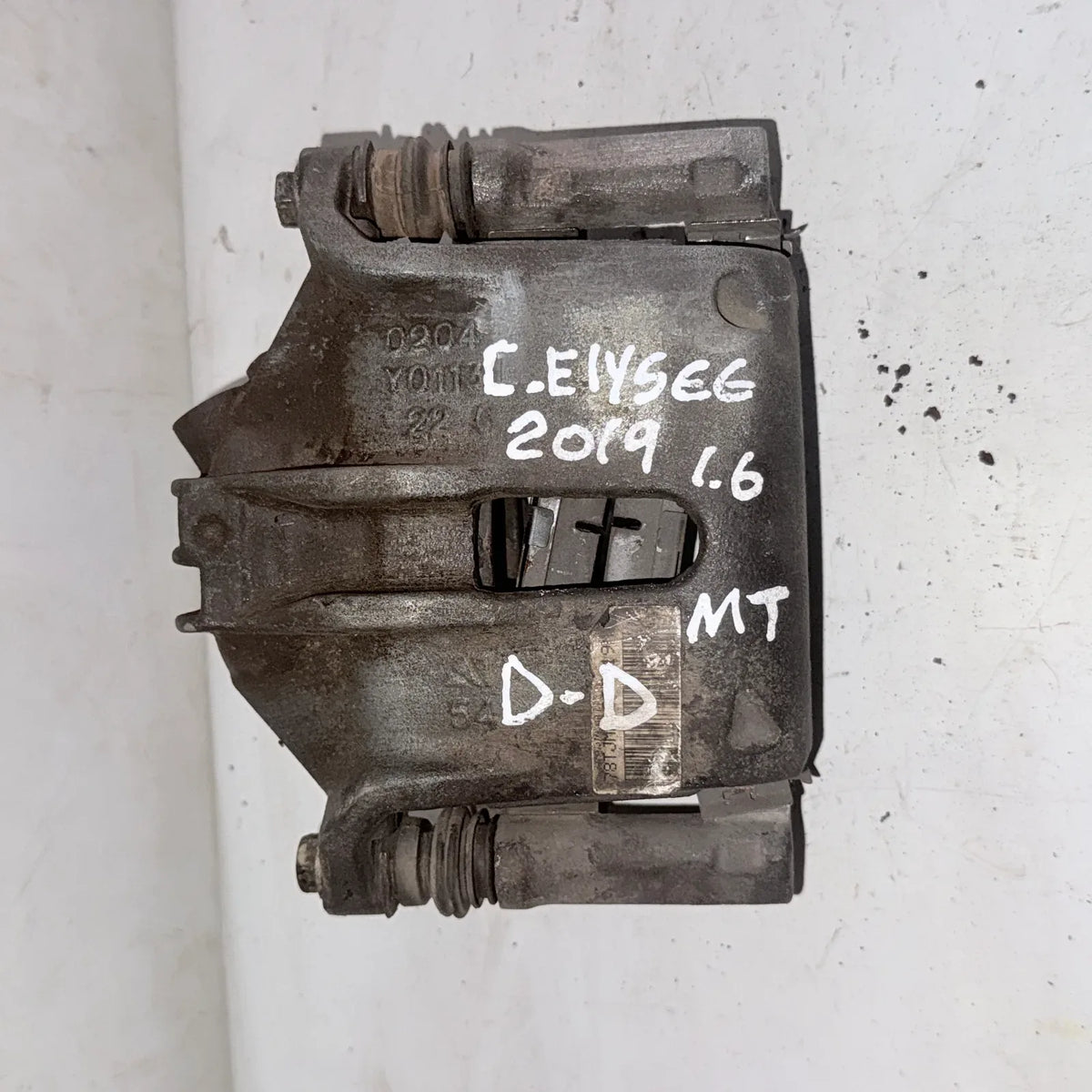 CALIPER DEL-DER Citroen C-ELYSÉE 2019 - 1.6 4x2 Diesel Mecánico