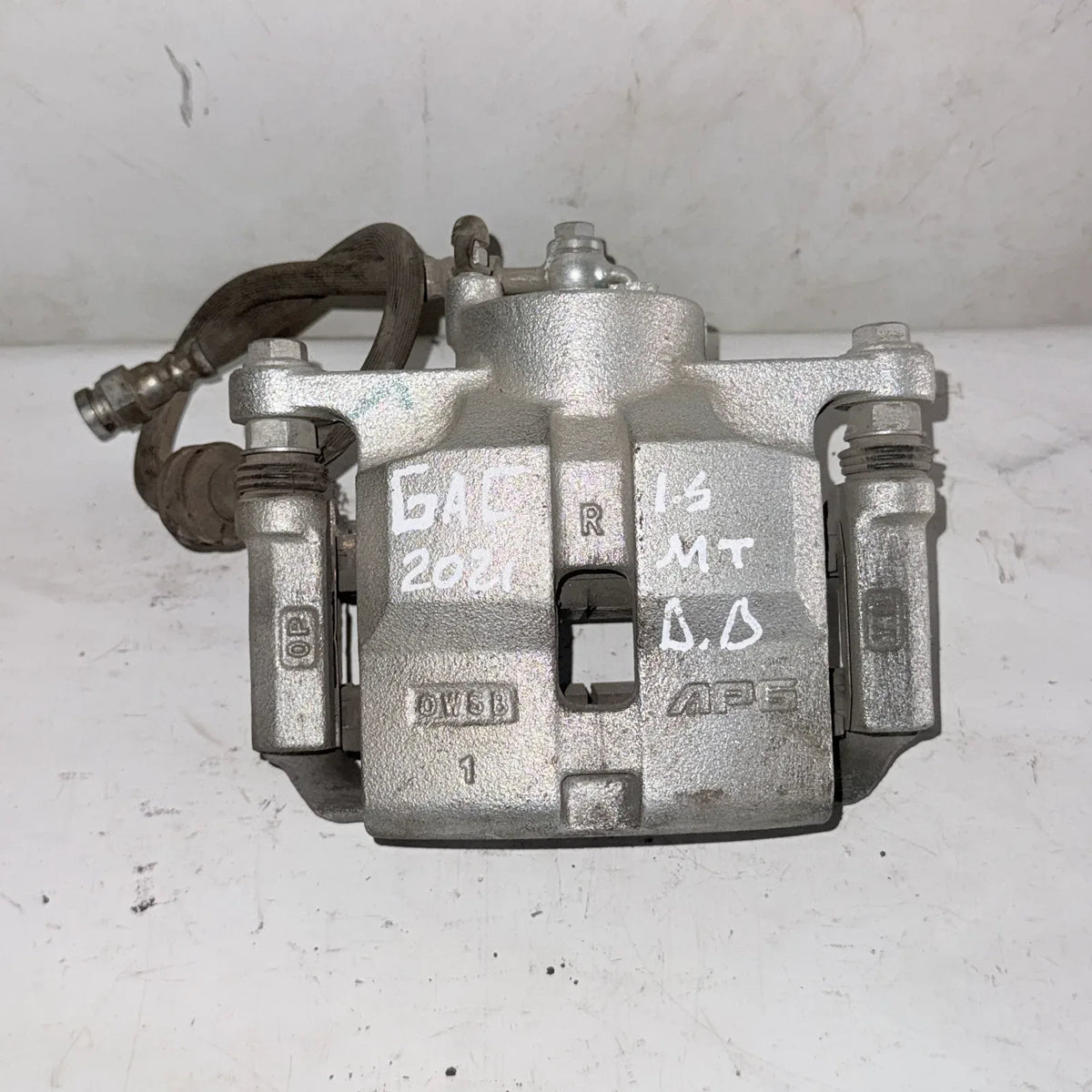 CALIPER DEL-DER GAC GS3 2021 - 1.5 4x2 Bencina Mecánico