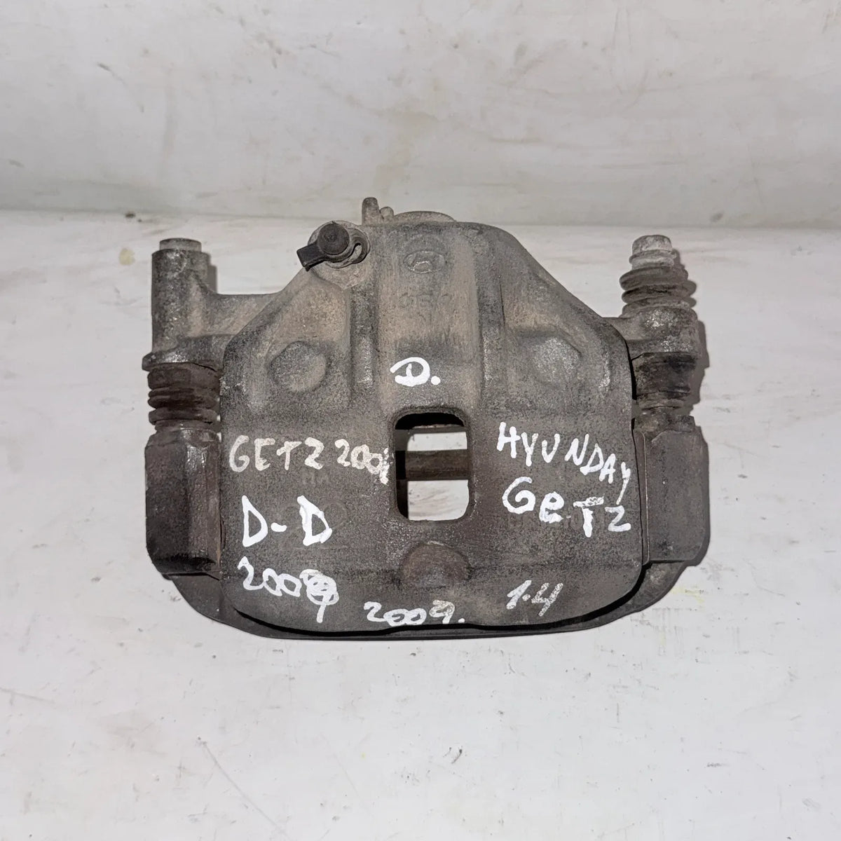 CALIPER DEL-DER Hyundai Getz 2009 - 1.4 4x2 Bencina Mecánico
