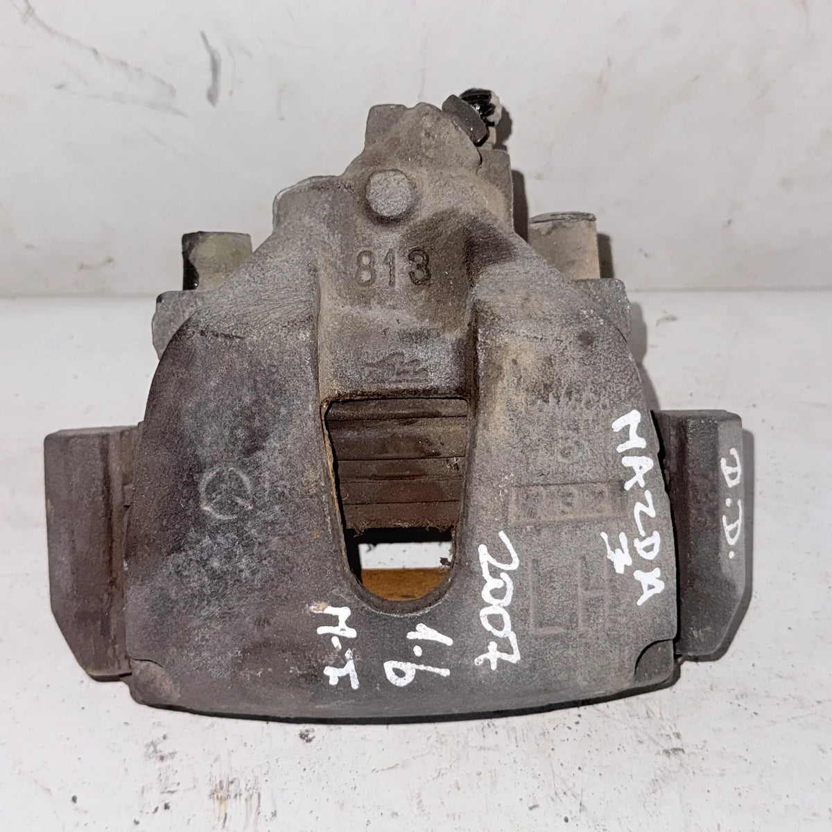 CALIPER DEL-DER Mazda 3 2007 - 1.6 4x2 Bencina Mecánico