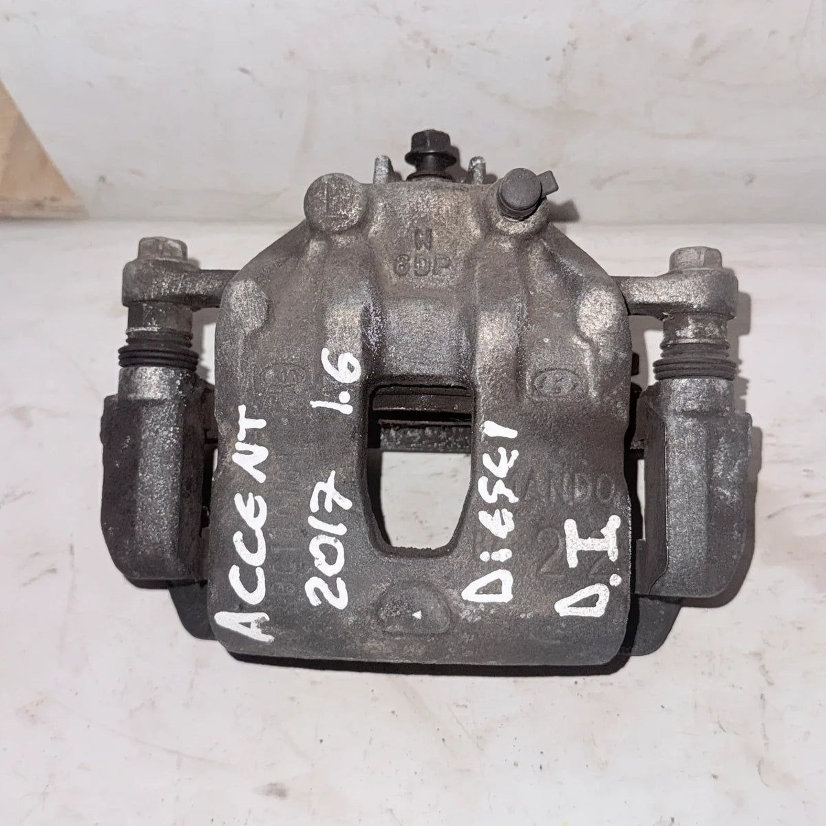 CALIPER DEL-IZQ Hyundai Accent 2017 - 1.6 4x2 Diesel Mecánico