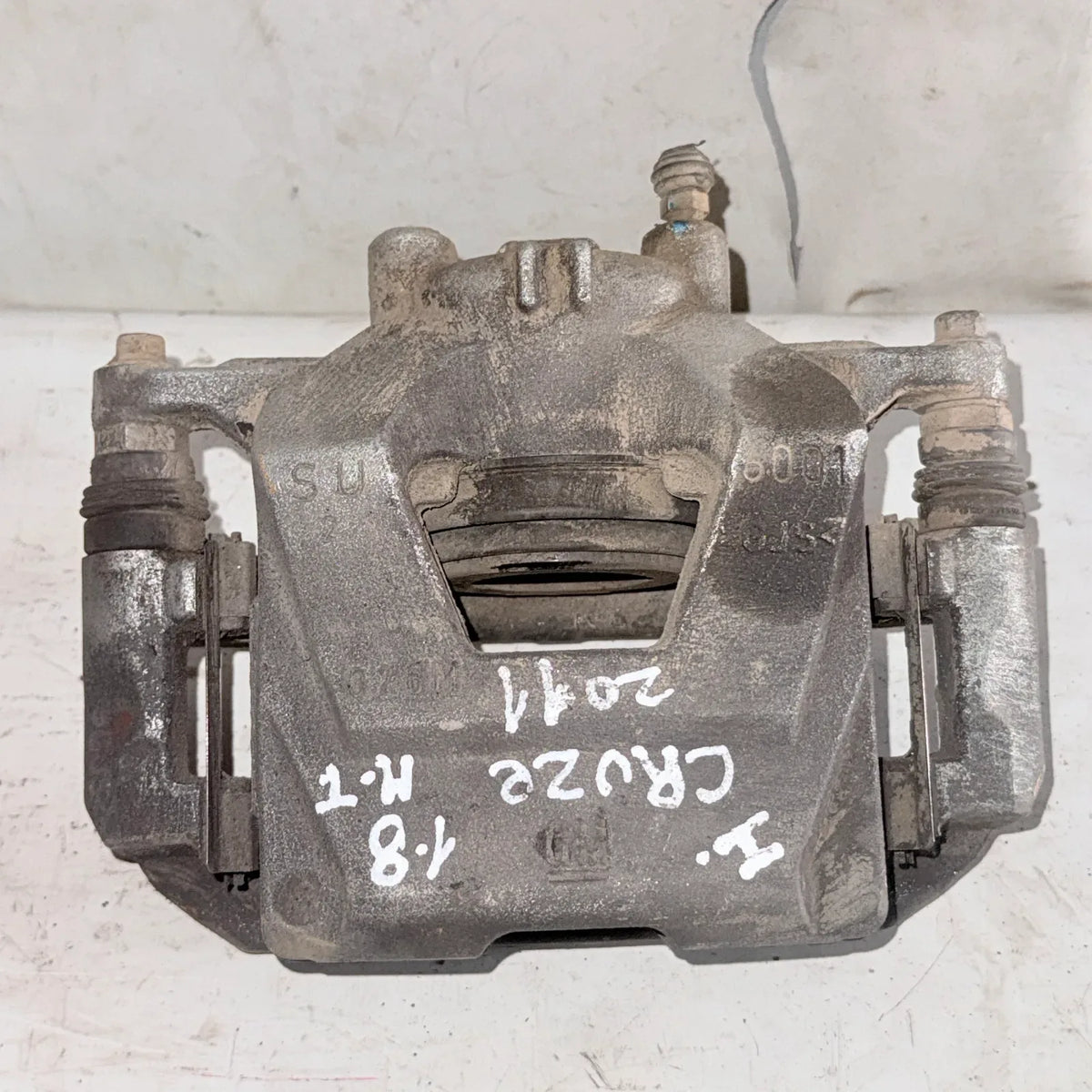 CALIPER DEL-IZQ Chevrolet Cruze 2011 - 1.8 4x2 Bencina Mecánico