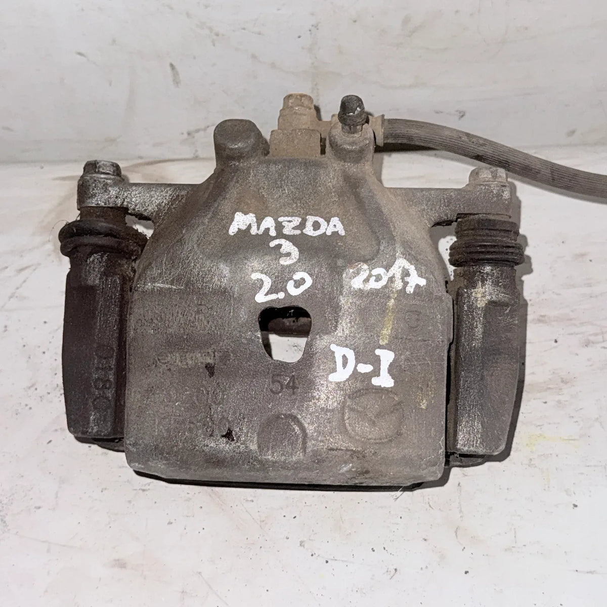 CALIPER DEL-IZQ Mazda 3 2017 - 2.0 4x2 Bencina Mecánico