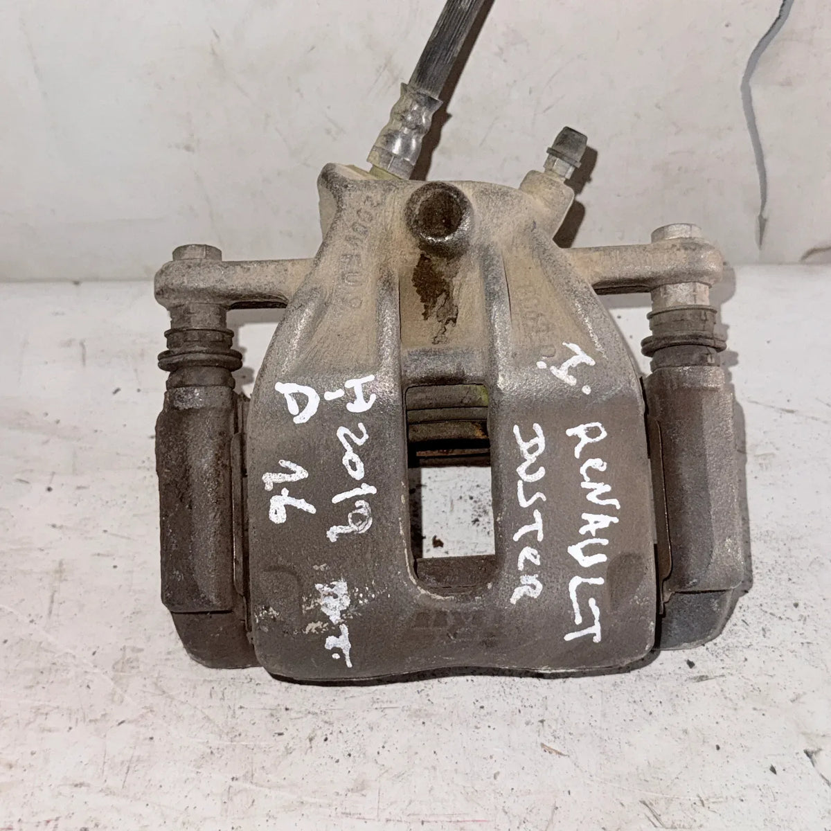CALIPER DEL-IZQ Renault Duster 2019 - 1.6 4x2 Bencina Mecánico