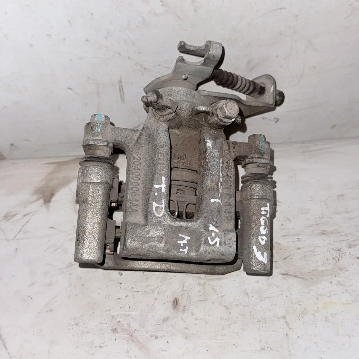 CALIPER TRA-DER Chery TIGGO 3 2021 - 1.5 4x2 Bencina Mecánico