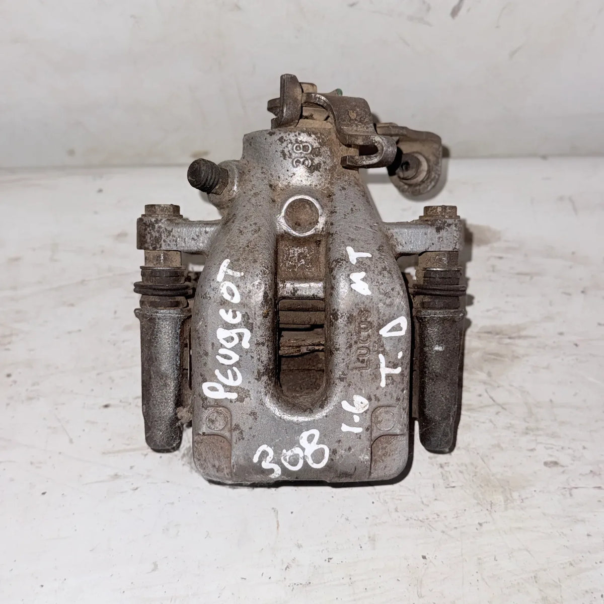 CALIPER TRA-DER Peugeot 308 2007 - 1.6 4x2 Bencina Mecánico