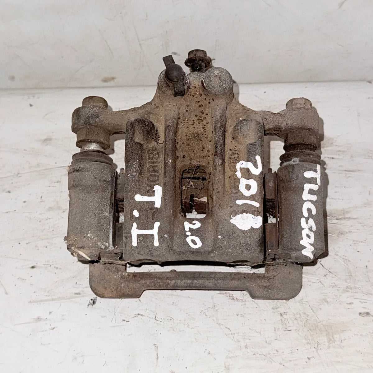 CALIPER TRA-IZQ Hyundai Tucson 2013 - 2.0 4x2 Bencina Mecánico