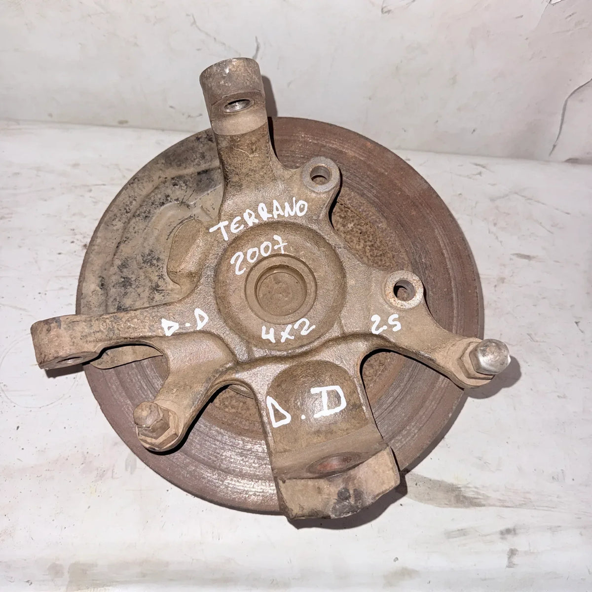 MUÑON DEL-DER Nissan Terrano 2007 - 2.5 4x2 Diesel Mecánico