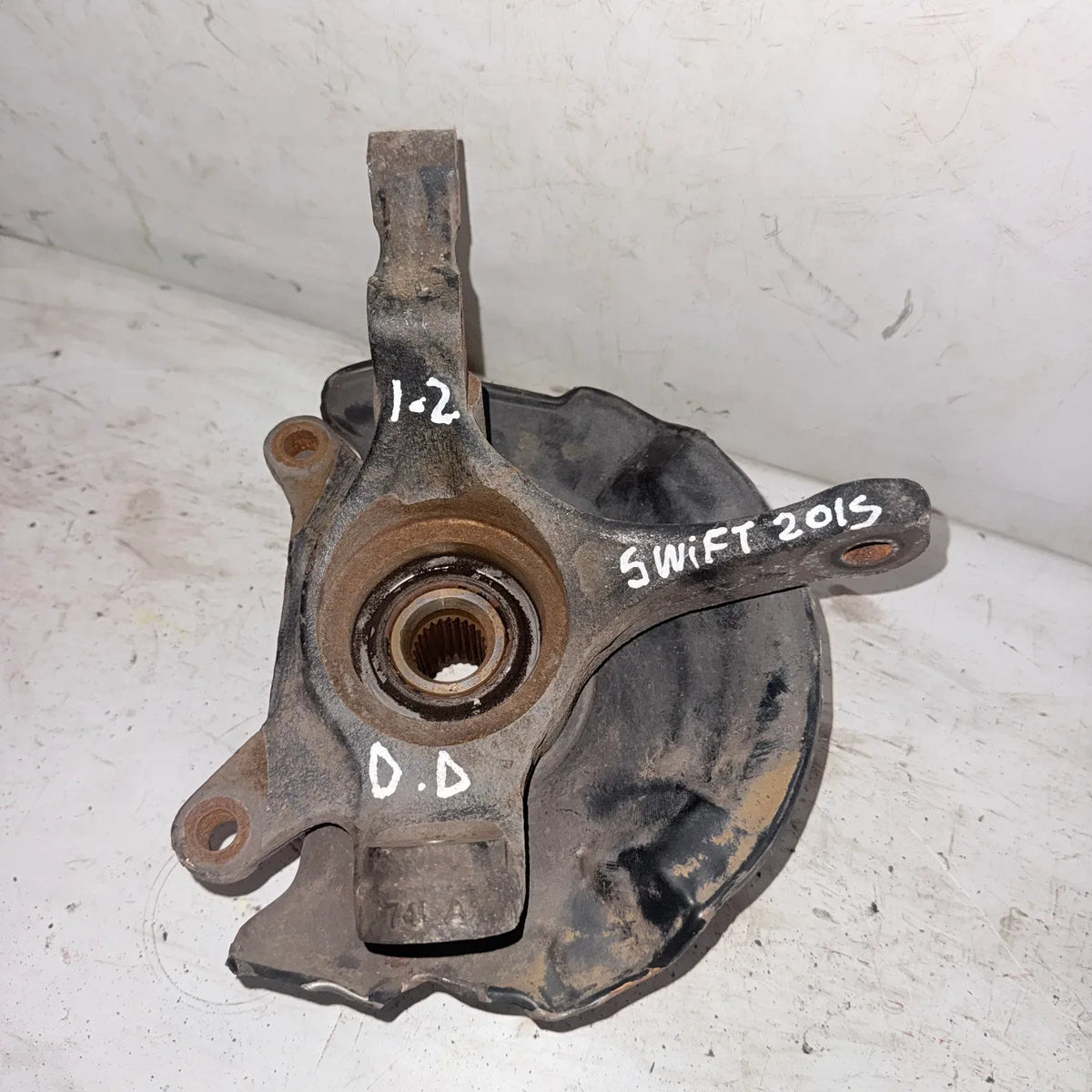 MUÑON DEL-DER Suzuki Swift 2015 - 1.2 4x2 Bencina Mecánico