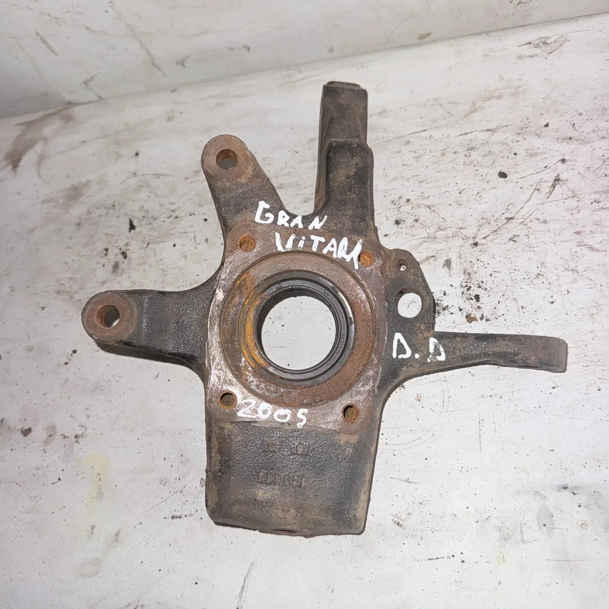 MUÑON DEL-DER Suzuki Vitara 2005 - 1.6 4x2 Bencina Mecánico