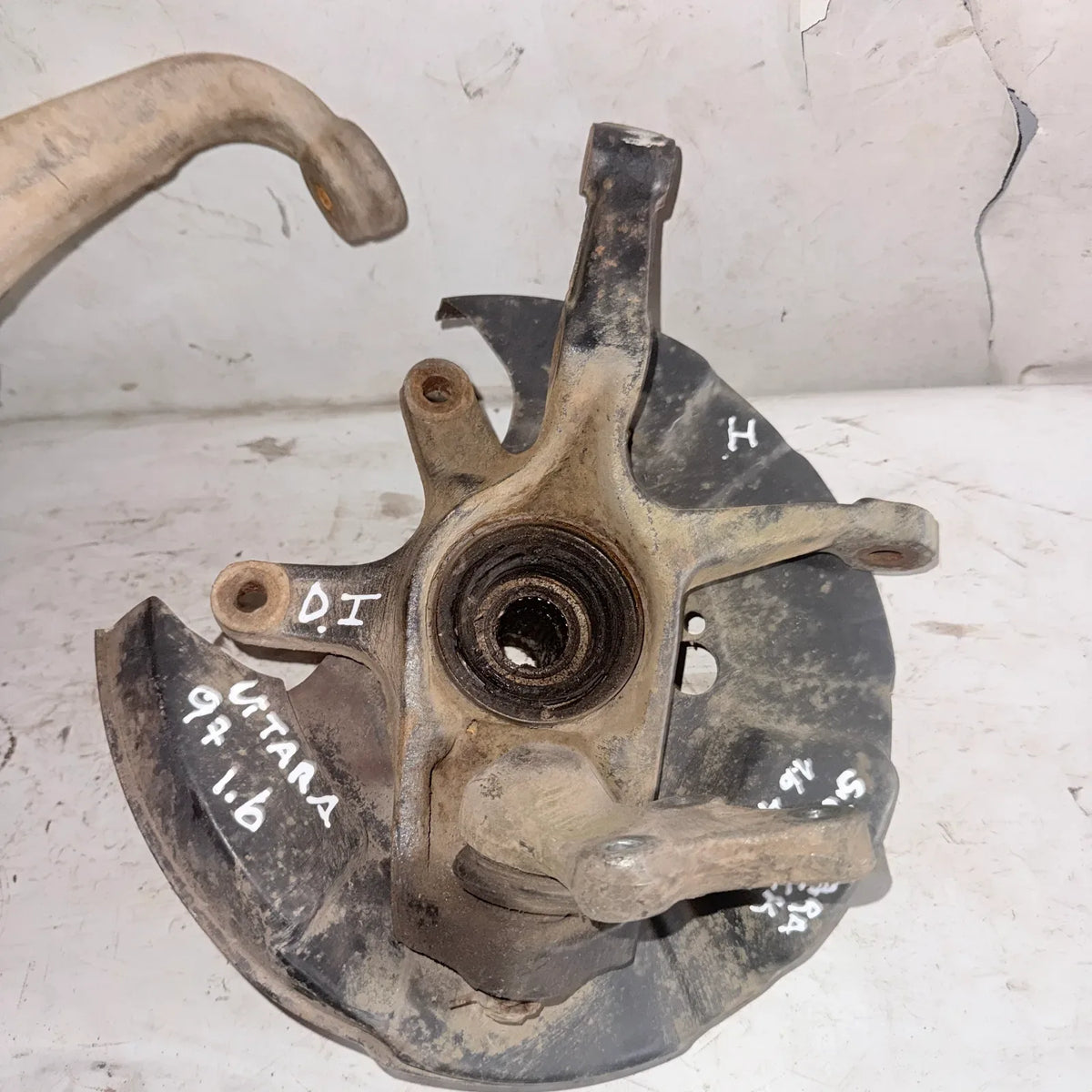 MUÑON DEL-IZQ Suzuki Vitara 1997 - 1.6 4x2 Bencina Mecánico