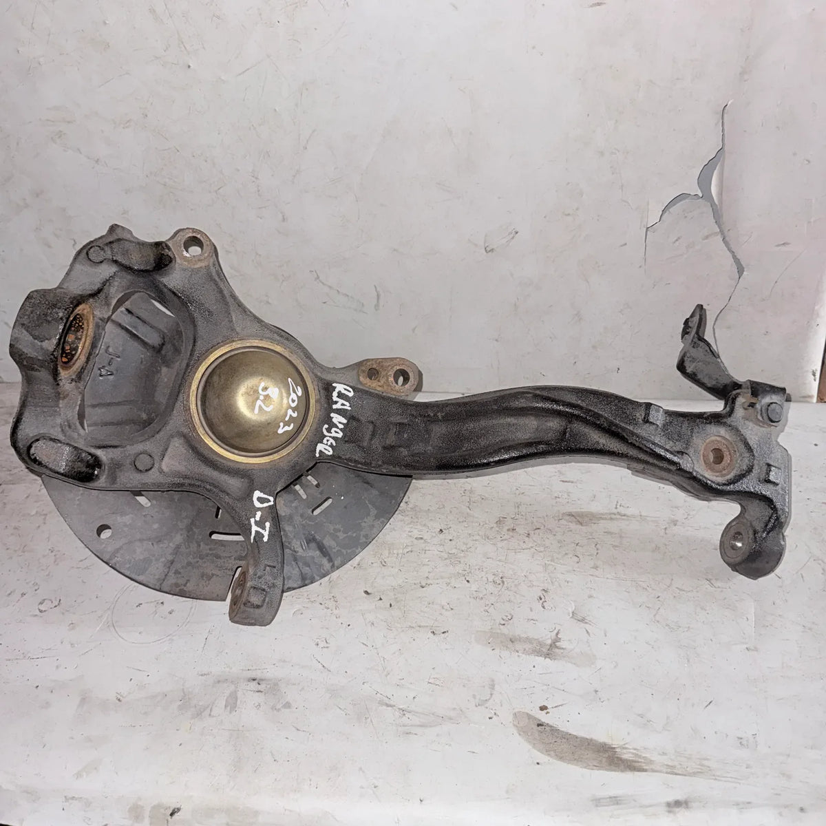 MUÑON DEL-IZQ Ford Ranger 2023 - 3.2 4x2 Diesel Mecánico