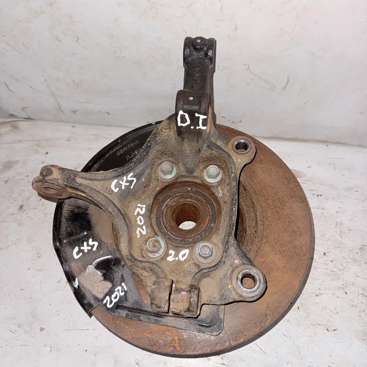 MUÑON DEL-IZQ Mazda Cx5 2021 - 2.0 4x2 Bencina Mecánico