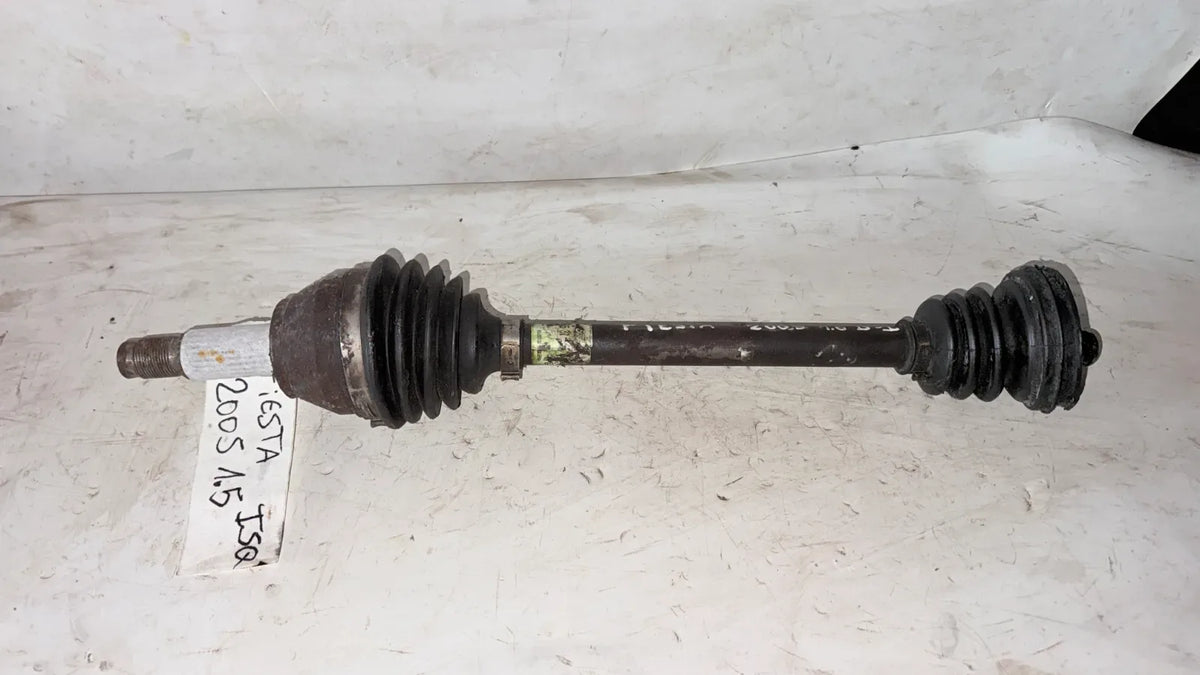EJE PALIER DEL-IZQ Ford Fiesta 2005 - 1.5 4x2 Bencina Mecánico