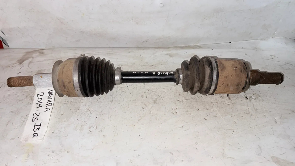 EJE PALIER DEL-IZQ Nissan Navara 2014 - 2.5 4x2 Diesel Mecánico