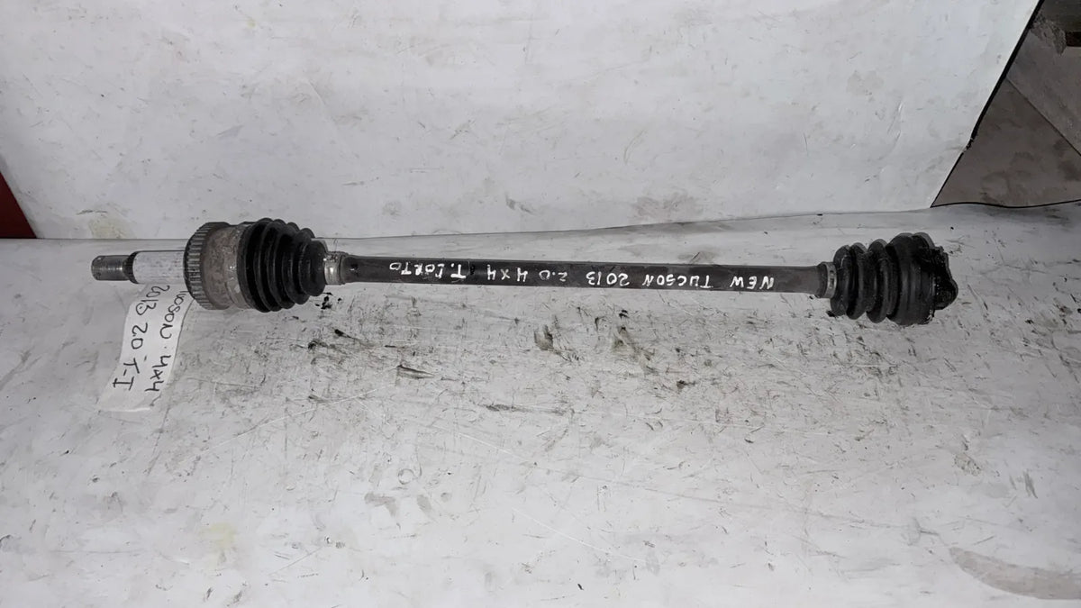 EJE PALIER TRA-IZQ Hyundai Tucson 2013 - 2.0 4x4 Bencina Mecánico