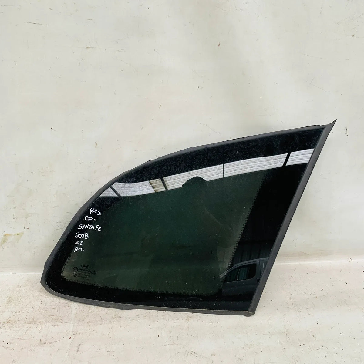VIDRIO ALETA TRA-DER Hyundai Santa Fe 2008 - 2.2 4x2 Diesel Automático