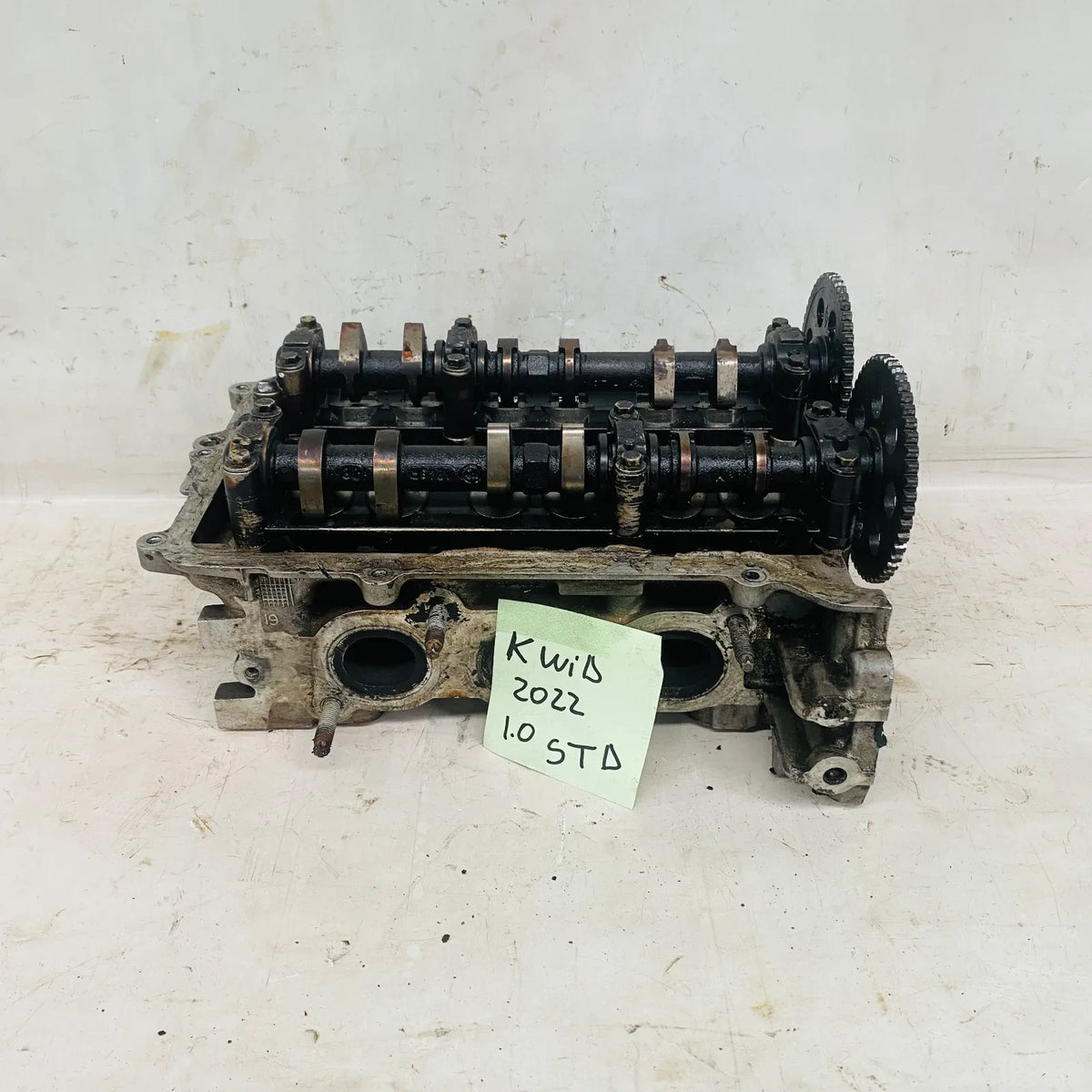 Culata Renault KWID 2022 - 1.5 4x2 Bencina Mecánico