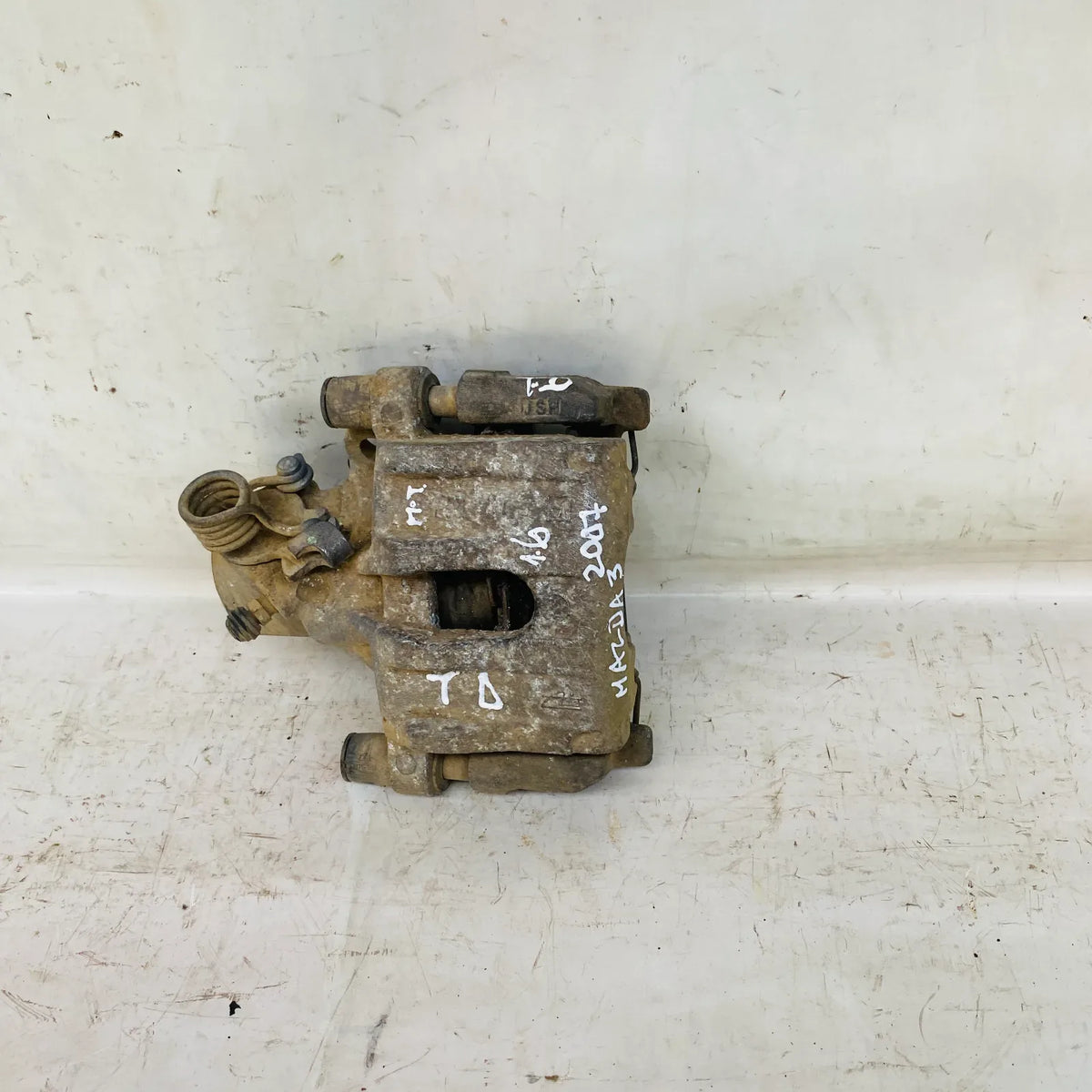 CALIPER TRA-DER Mazda 3 2007 - 1.6 4x2 Bencina Mecánico
