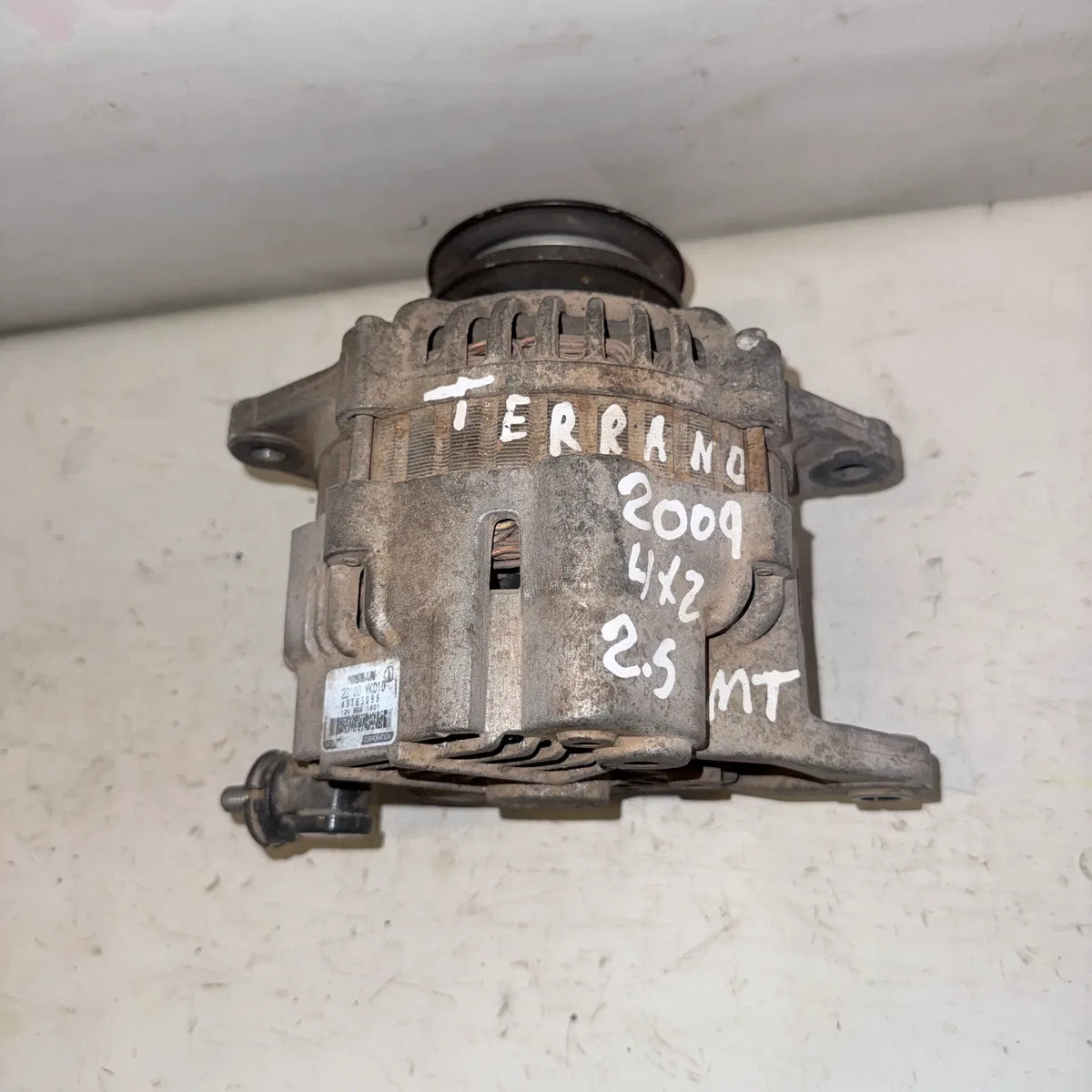 Alternador Nissan Terrano 2009 - 2.5 4x2 Diesel Mecánico