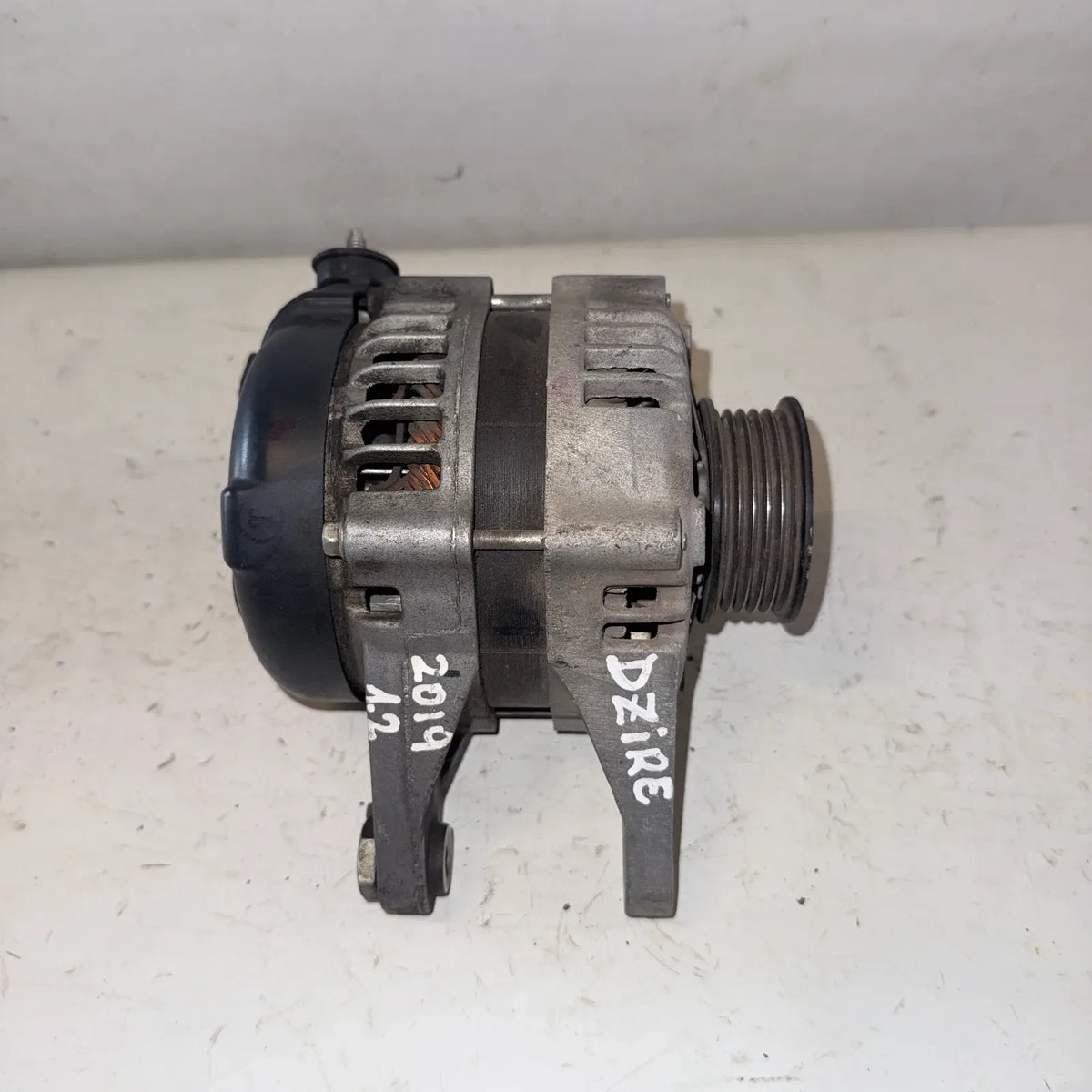 Alternador Suzuki Dzire 2019 - 1.2 4x2 Bencina Mecánico