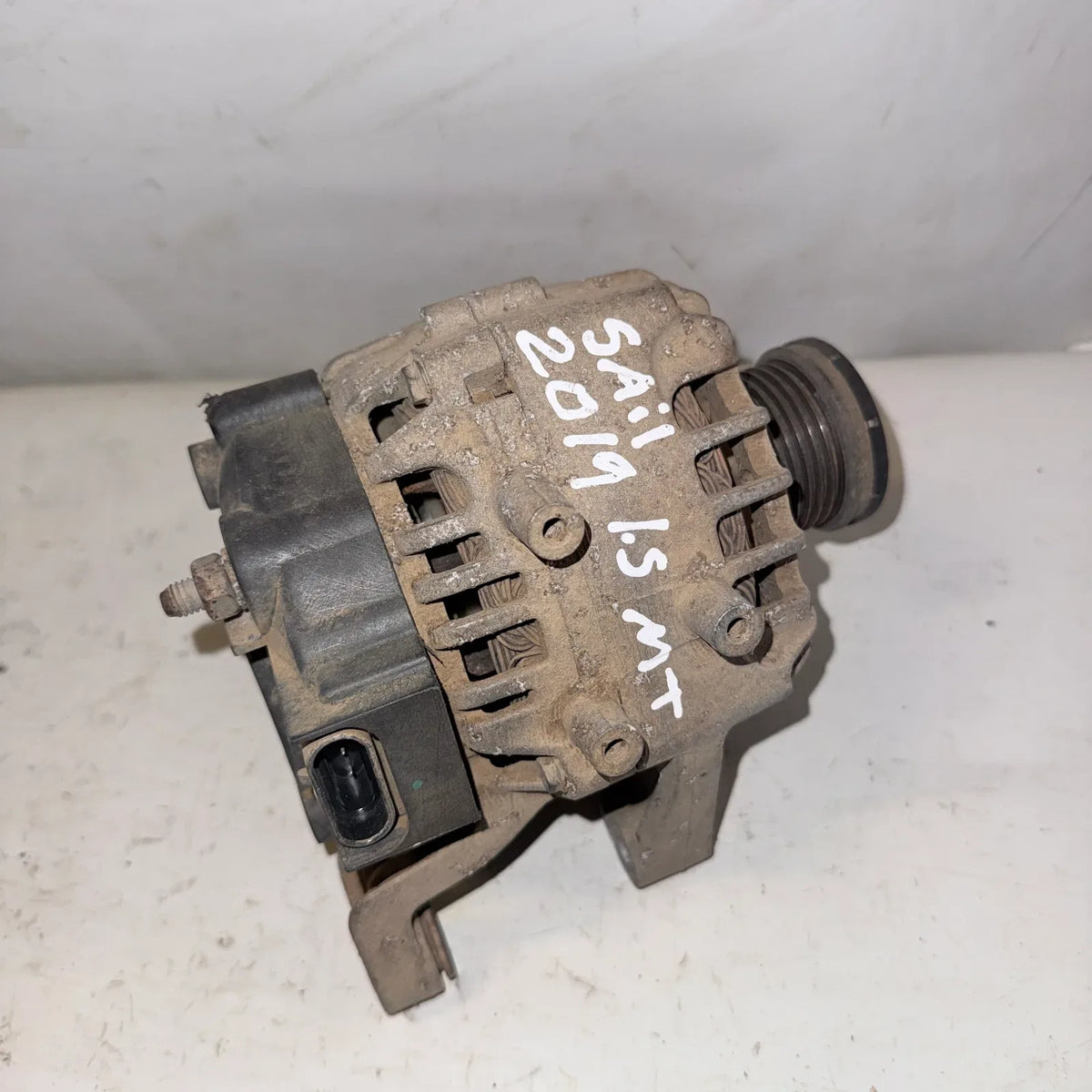 Alternador Chevrolet sail 2019 - 1.5 4x2 Bencina Mecánico