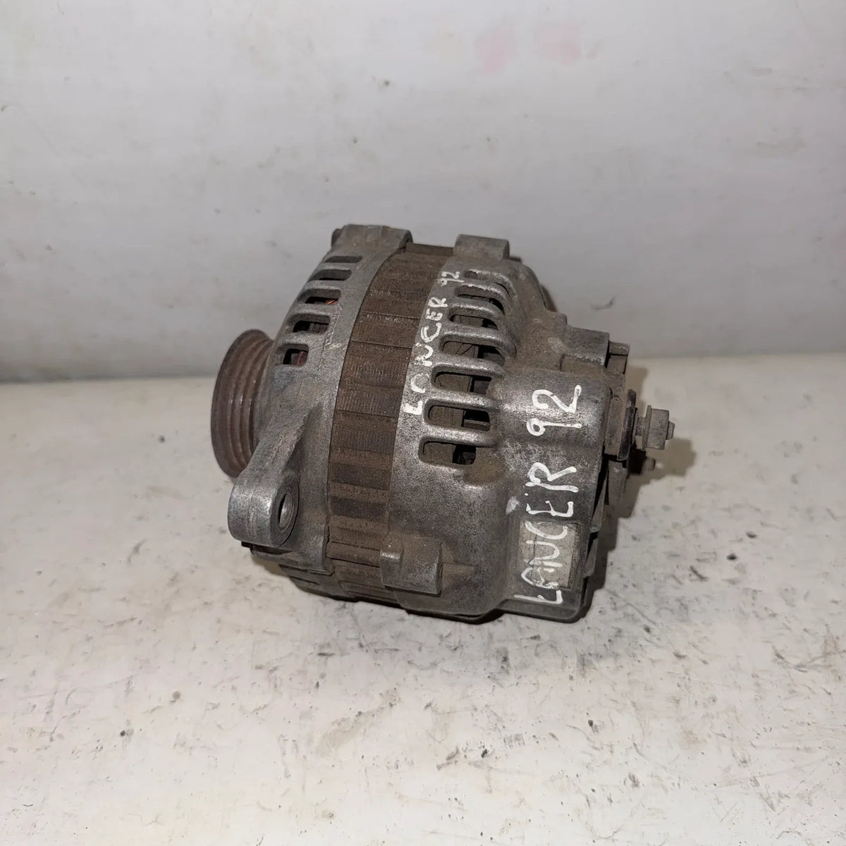 Alternador Mitsubishi Lancer 1992 - 1.8 4x2 Bencina Mecánico
