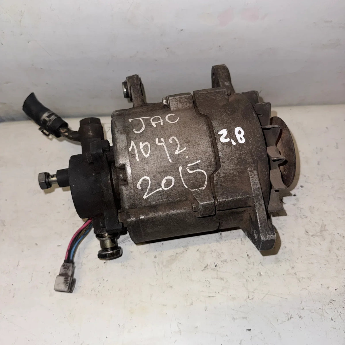 Alternador JAC Urban HFC 1042 2015 - 2.8 4x2 Diesel Mecánico