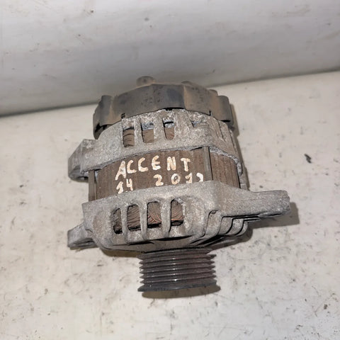 Alternador Hyundai Accent 2012 - 1.4 4x2 Bencina Mecánico