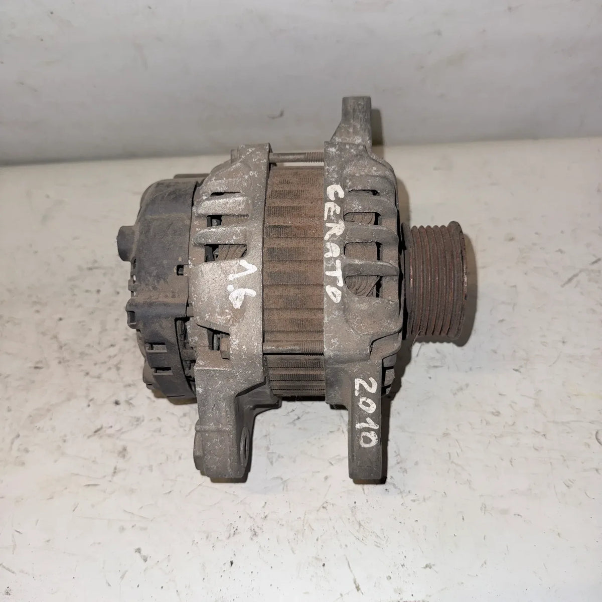 Alternador Kia Cerato 2010 - 1.6 4x2 Bencina Mecánico