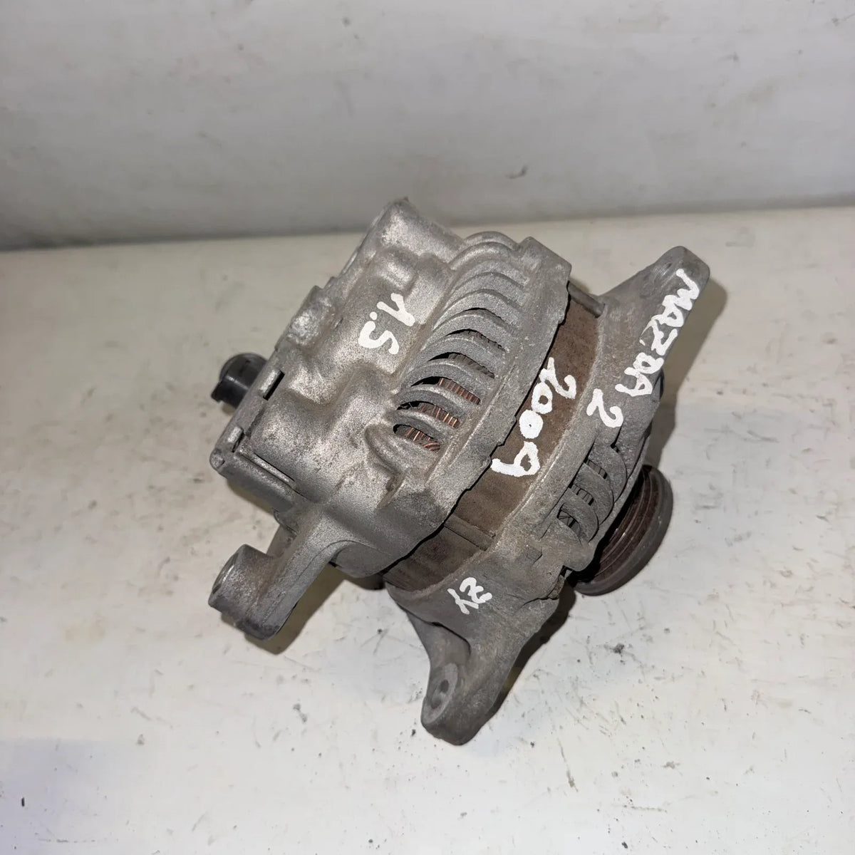 Alternador Mazda 2 2009 - 1.5 4x2 Bencina Mecánico