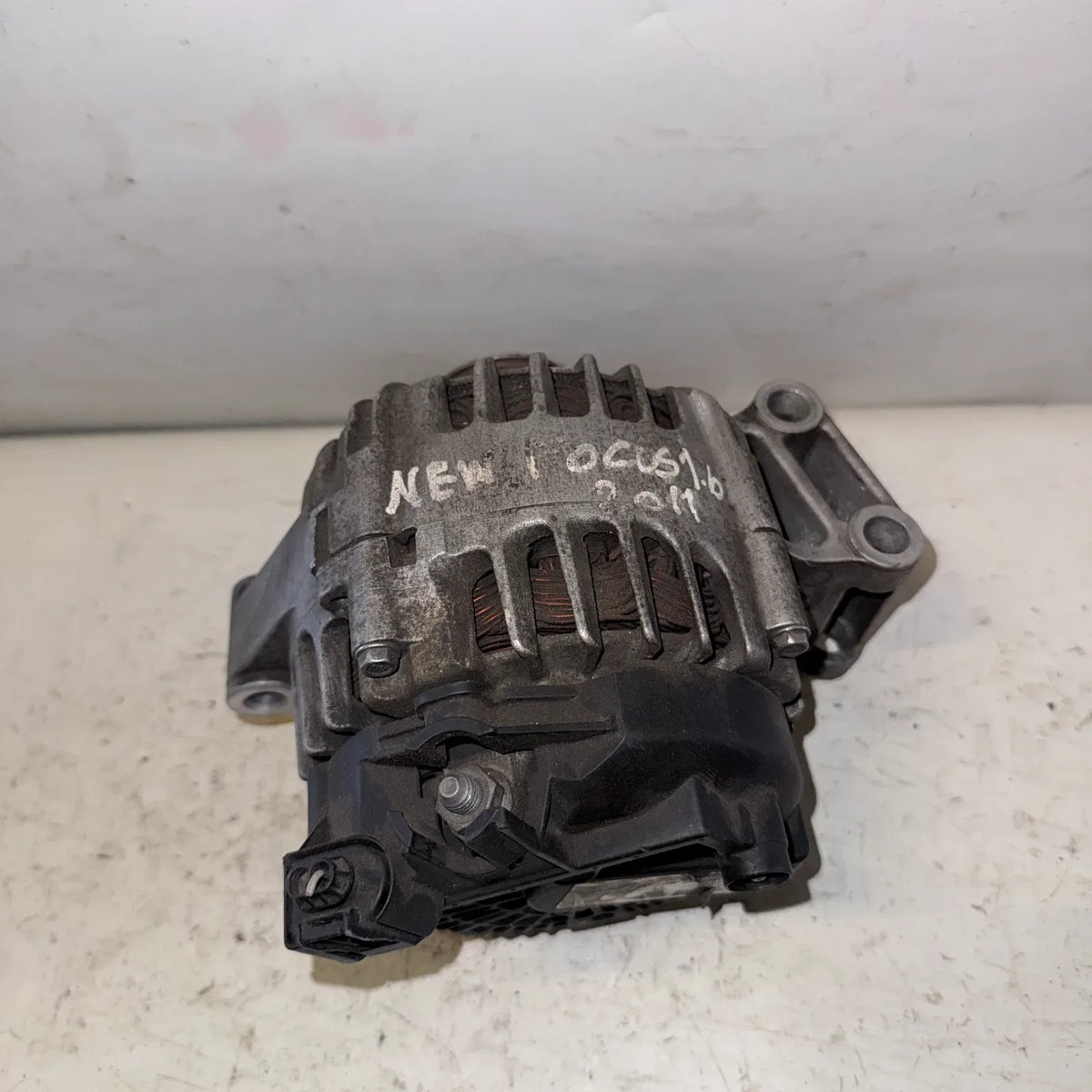 Alternador Ford Focus 2011 - 1.6 4x2 Bencina Mecánico