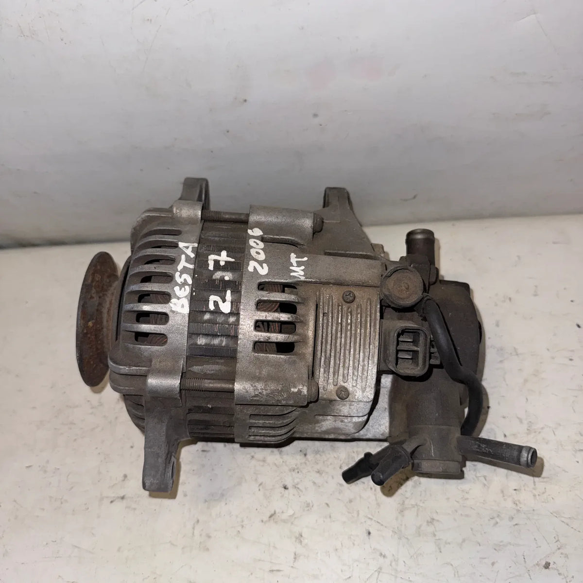 Alternador Kia Besta 2006 - 2.7 4x2 Bencina Mecánico