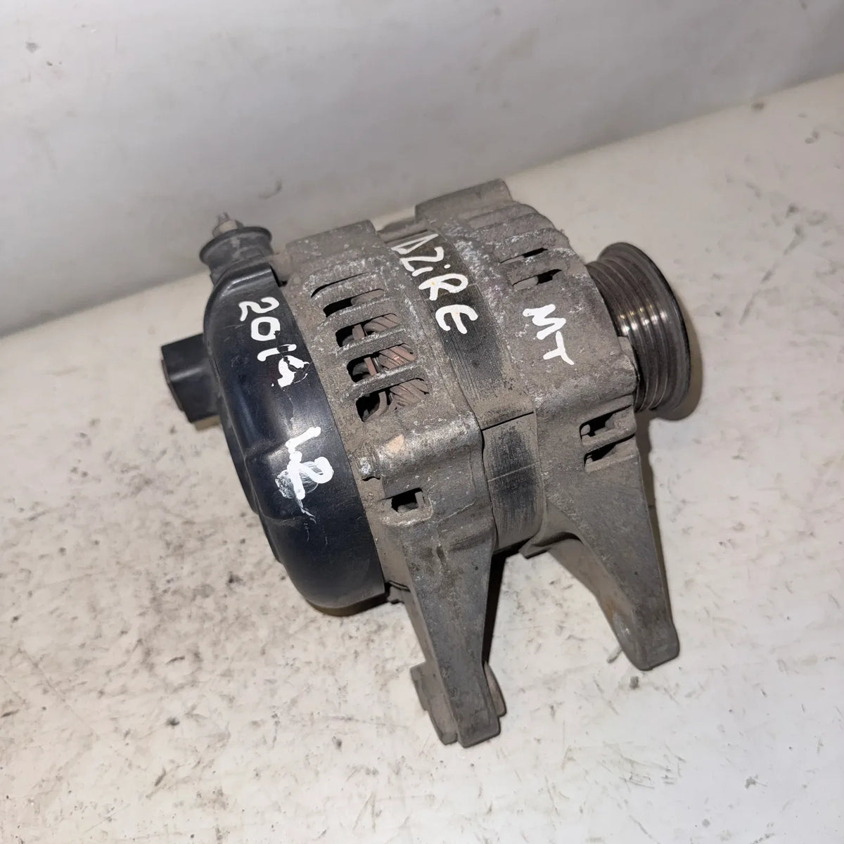 Alternador Suzuki Dzire 2019 - 1.2 4x2 Bencina Mecánico