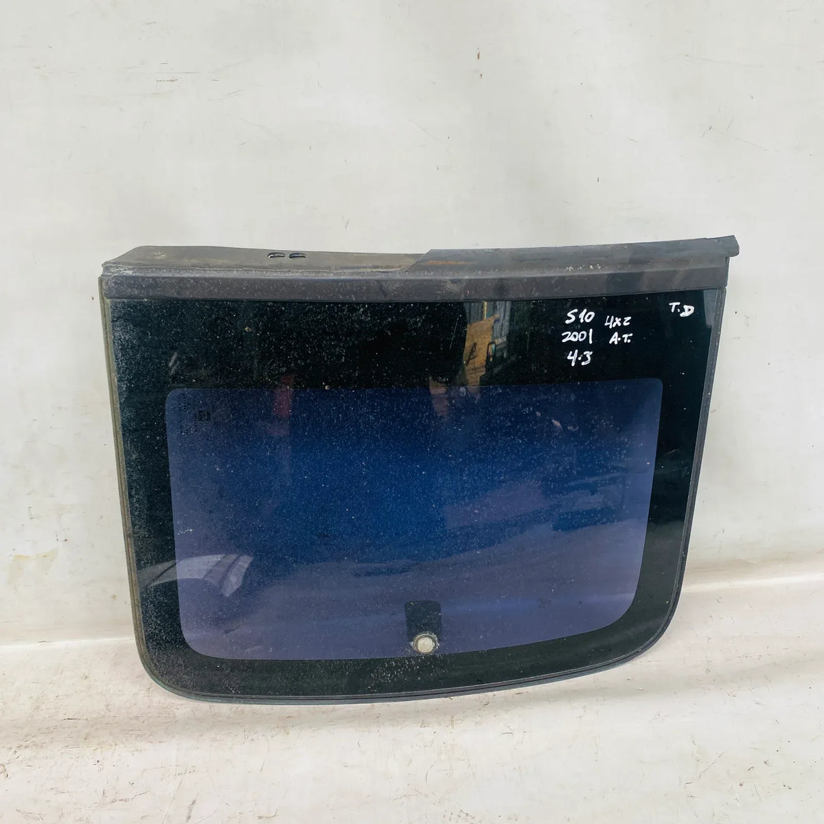 VIDRIO ALETA TRA-DER Chevrolet S10 2001 - 4.3 4x2 Bencina Automático