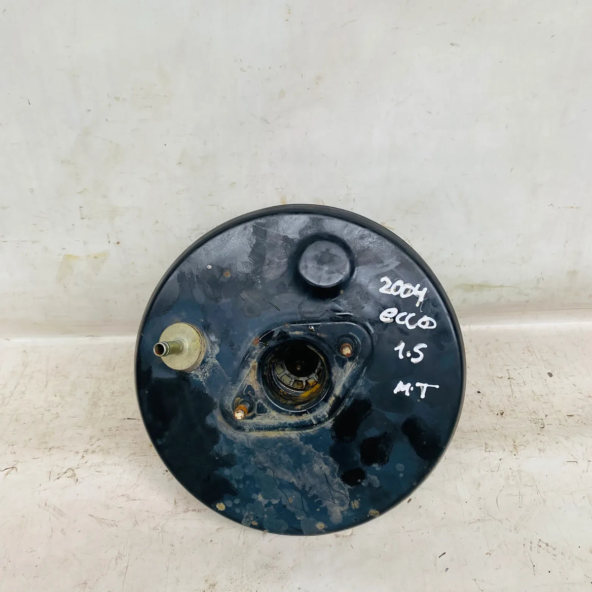 Servo de freno Toyota Yaris Ecco 2004 - 1.5 4x2 Bencina Mecánico