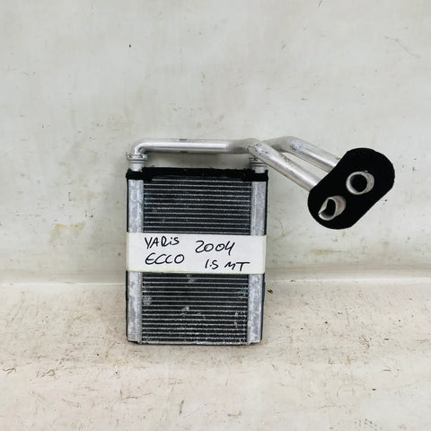 RADIADOR CALEFACCION Toyota Yaris Ecco 2004 - 1.6 4x2 Bencina Mecánico