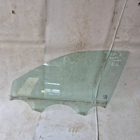 Vidrio puerta DEL-IZQ Chery TIGGO 3 2021 - 1.5 4x2 Bencina Mecánico
